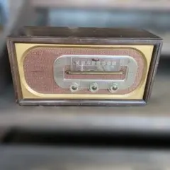 BUSH RADIO TR82 ラジオ 復刻モデル 木目調 - メルカリ