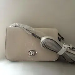 GUESS ショルダーバッグ