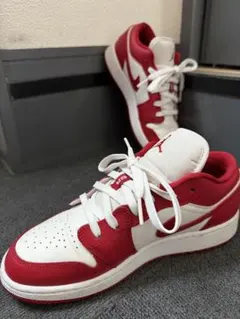 ナイキ エアジョーダン1 ロー レッド ホワイト23.5 NIKE