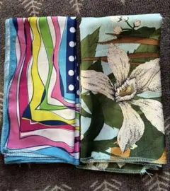 花柄とストライプのスカーフ２枚組み