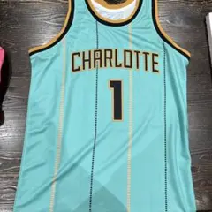 CHARLOTTE BALL ユニフォーム 1号