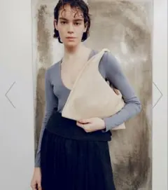 LE VERNIS(ル・ベルニ) Sculpture triangle Mのサムネイル