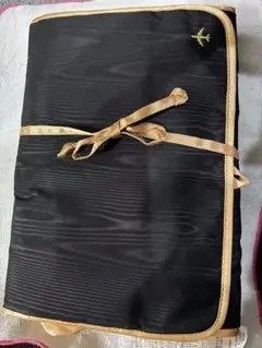 Item thumbnail for item 6344925a-385f-40d2-91f3-6d6f931a9b9b