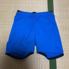 アディダス　サッカーパンツ