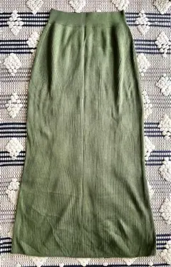 UNIQLO マメクロゴウチ　３Dリブロングスカート オリーブ　M/L
