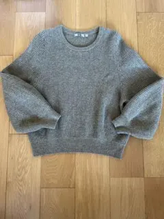 ユニクロU プレミアムラム ボリュームスリーブ セーター Lサイズ