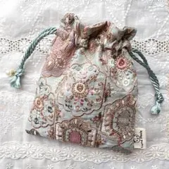 【限定カラー✧】インド刺繍リボン生地♡ミニ巾着 ポーチ（ミントグリーン）