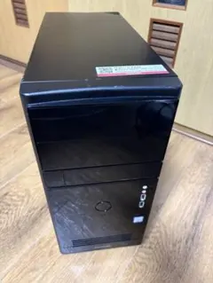 ゲーミングデスクトップ 黒