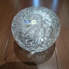 新品 チェコスロバキア クリスタルカット 灰皿 小物入れ 花器に最適