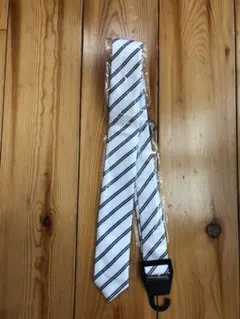 新品未使用 キッズ ストライプネクタイ