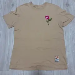 NIKE Tシャツ ベージュ