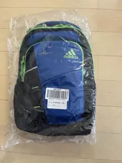 新品アディダスパック　斜めがけ ワンショルダー