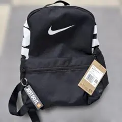 Item thumbnail for item fcce9491-7f92-48f1-9efe-5552421c87d0