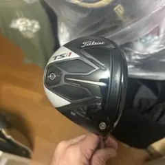 Titleist TSi1 フェアウェイウッド 18度のサムネイル