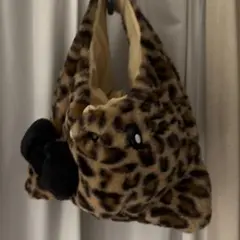 美品　ユニバ　ヒョウ柄キティ　ファンキャップ