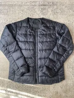 DESCENTE ALLTERRAIN サイズO 黒　インナーダウン