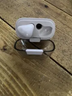 スリコ　ワイヤレスイヤホンのサムネイル