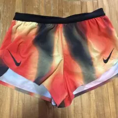 Nike ショートパンツ エアロスイフト 赤・オレンジ グラデーション サイズM