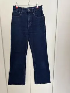 UNIQLO ハイライズ ワイドストレートジーンズ