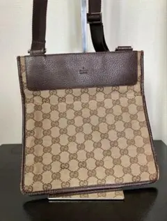 GUCCI GG柄 ショルダーバッグ ブラウン
