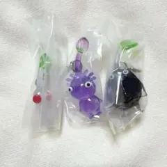 ガチャ　ピクミン めじるしアクセサリー 3個まとめ売り