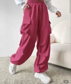 ピンク カーゴパンツ ポケット付き