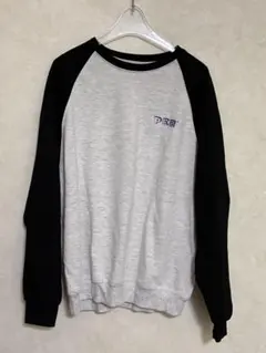 PEZキャンディ グラフィック スウェット