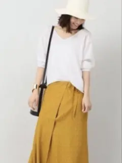 iena 前後2way Vネックカットソー　インナー　長袖シャツ　白のサムネイル
