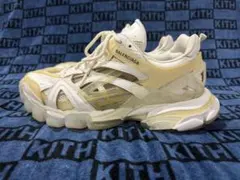 オールマイティー師範様BALENCIAGA Track ホワイト オレンジ 43 - メルカリ