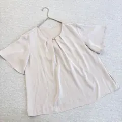 イング　半袖ブラウス　Mサイズ　ベージュ　オフィス