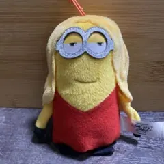 ミニオンズ ぬいぐるみ　マスコット　キーホルダー チャーム　ストラップ　m11