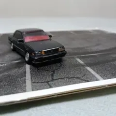 ガチャトヨタ クラウン 130系 ミニカー カスタム仕様1/64のサムネイル
