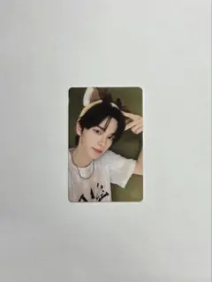 TWS シニュ play hard ラキドロ yzy 中華トレカ