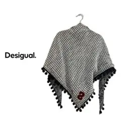 Desigual 幾何学模様 ストール ポンポン付き