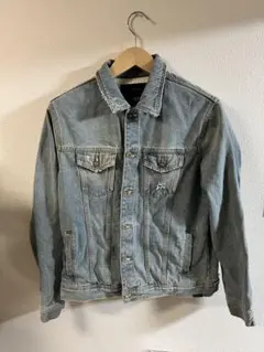 ZARA ダメージデニムジャケット