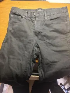 黒デニム スリムフィット 5ポケット