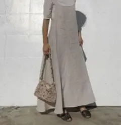 新品　moirelaxing ブラック　エプロンワンピース