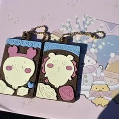 キャラパキちいかわシーサー、古本屋