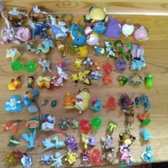 ポケモン　ガチャガチャ　フィギュア　90年代　初代　レトロ　当時物　クリア素材 ポケモン ガチャガチャ フィギュア 90年代 初代 レトロ 当時物 クリア