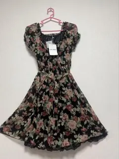 新品レストローズ　ワンピース L'EST ROSE