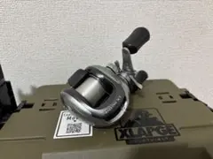 Shimano BASS ONE XT ベイトリールのサムネイル