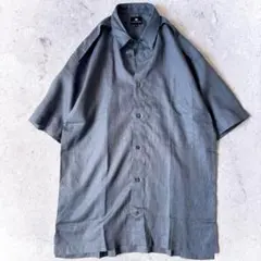 美品 ISSEY MIYAKE IM イッセイミヤケ リネン 半袖シャツ グレーのサムネイル