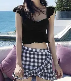 【新品未使用】フリル付きセパレート水着 Mサイズ ブラック チェック柄