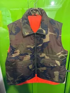 迷彩柄ダウンベスト オレンジ裏地