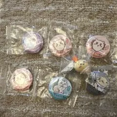 ちいかわ　くら寿司　ビッくらポン　缶バッチ　キーホルダー セット