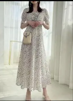 グレイル　花柄バックリボンVネックワンピース[mc015]