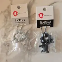 大阪関西万博　ミャクミャク　pvc マスコット　白ミャクミャクA黒ミャクミャクB