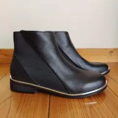 UNITEDNUDE　サイドゴアブーツ　ショートブーツ　ブラック