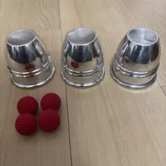 Cups & Balls 手品用カップ＆ボールセット