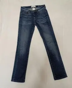 WEEKEND MaxMara スリムデニム ジーンズのサムネイル